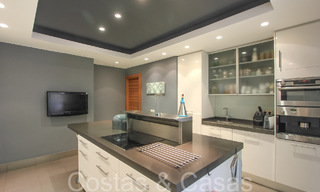 Instapklaar, ruim penthouse te koop met magnifiek zeezicht in Benahavis - Marbella 64321 