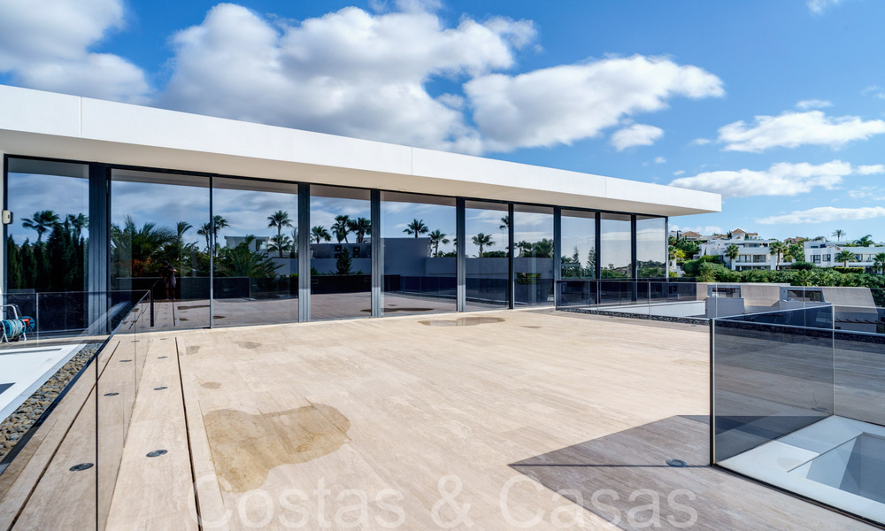 Nieuwe luxevilla met geavanceerde bouwstijl te koop in Nueva Andalucia’s golfvallei, Marbella 64534