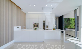 Nieuwe luxevilla met geavanceerde bouwstijl te koop in Nueva Andalucia’s golfvallei, Marbella 64561 