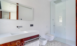 Nieuwe luxevilla met geavanceerde bouwstijl te koop in Nueva Andalucia’s golfvallei, Marbella 64575 
