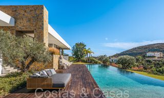 Instapklare, moderne luxevilla te koop, eerstelijnsgolf in het prestigieuze Marbella Club Golf Resort in Benahavis 65373 