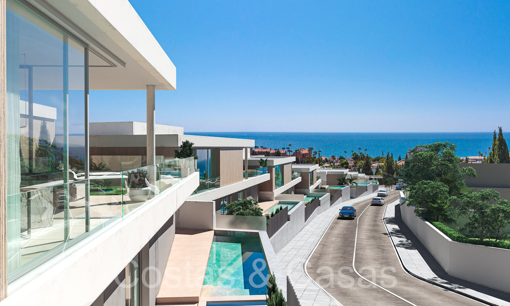 Laatste villa's! Energie-efficiënte nieuwbouwvilla te koop met zeezicht net buiten het centrum van Estepona 64785