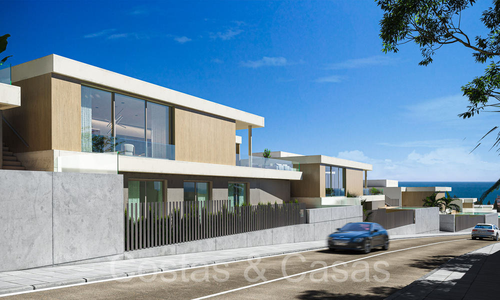 Laatste villa's! Energie-efficiënte nieuwbouwvilla te koop met zeezicht net buiten het centrum van Estepona 64787