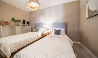 Stijlvol gerenoveerde appartement te koop in gated community in Nueva Andalucia, Marbella 65410 