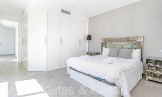 Instapklare, moderne luxevilla te koop omgeven door golfbanen in Nueva Andalucia, Marbella 65523 