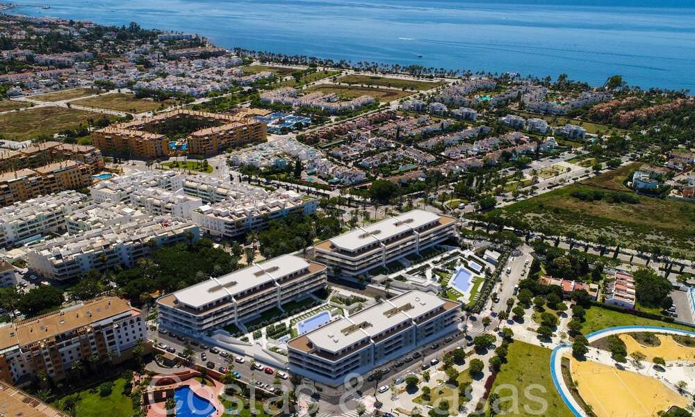 Moderne nieuwbouwappartementen te koop o/e steenworp v/h centrum e/h strand in San Pedro Playa, Marbella 64912