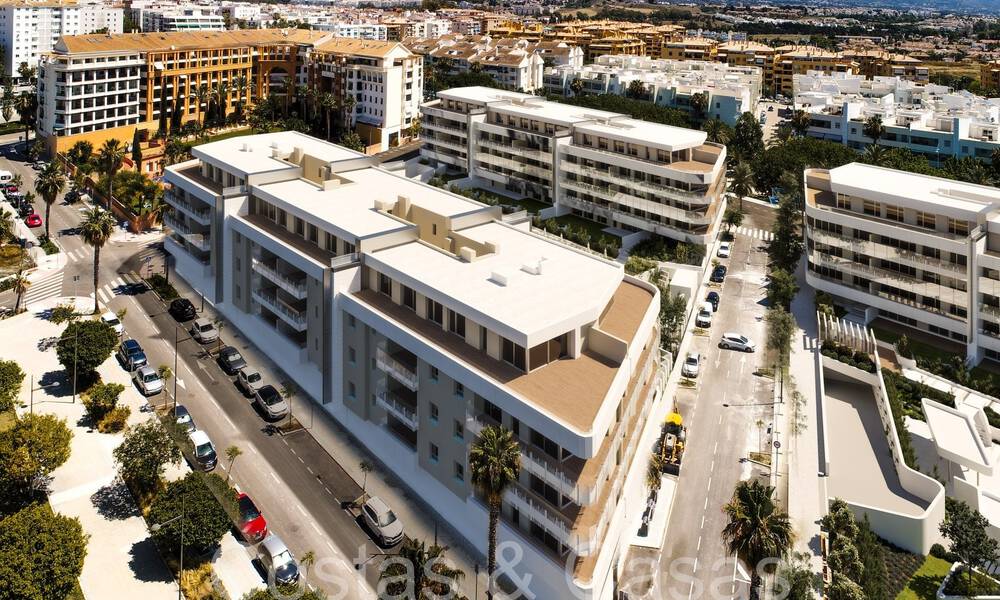 Moderne nieuwbouwappartementen te koop o/e steenworp v/h centrum e/h strand in San Pedro Playa, Marbella 64913