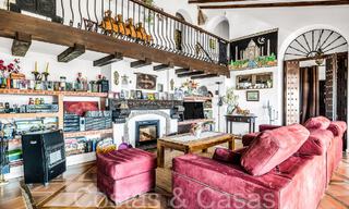 Rustieke villa te koop op ruim perceel op de New Golden Mile tussen Marbella en Estepona 65600 