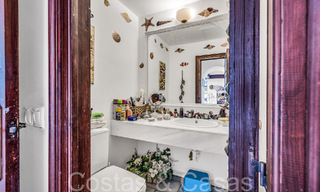 Rustieke villa te koop op ruim perceel op de New Golden Mile tussen Marbella en Estepona 65604 