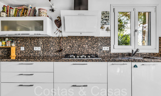 Rustieke villa te koop op ruim perceel op de New Golden Mile tussen Marbella en Estepona 65607 