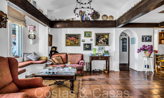 Rustieke villa te koop op ruim perceel op de New Golden Mile tussen Marbella en Estepona 65625 