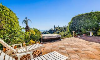 Rustieke villa te koop op ruim perceel op de New Golden Mile tussen Marbella en Estepona 65629 