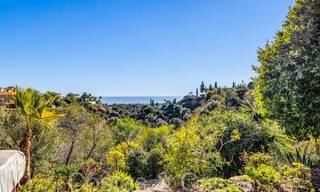 Rustieke villa te koop op ruim perceel op de New Golden Mile tussen Marbella en Estepona 65630 