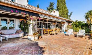 Rustieke villa te koop op ruim perceel op de New Golden Mile tussen Marbella en Estepona 65631 