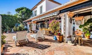 Rustieke villa te koop op ruim perceel op de New Golden Mile tussen Marbella en Estepona 65633 