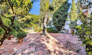 Rustieke villa te koop op ruim perceel op de New Golden Mile tussen Marbella en Estepona 65639 