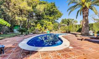 Rustieke villa te koop op ruim perceel op de New Golden Mile tussen Marbella en Estepona 65641 
