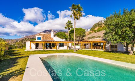 Andalusisch luxe landgoed met gastenverblijf en subliem zeezicht te koop in de heuvels van Estepona 65129