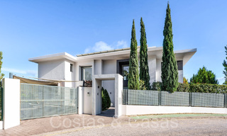 Modernistische luxevilla te koop in een gated urbanisatie in La Quinta, Marbella - Benahavis 65697 