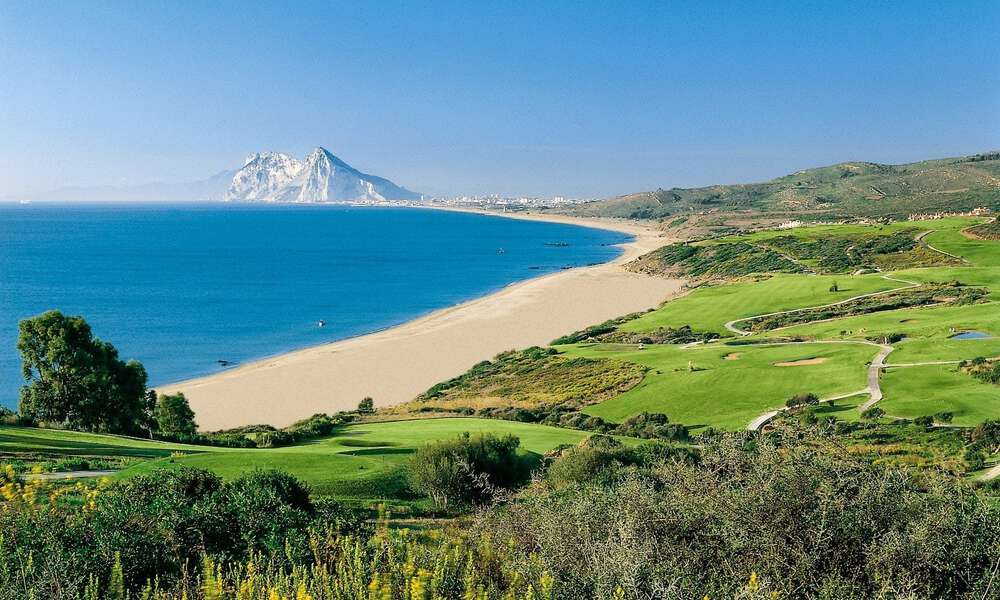 Stijlvolle appartementen te koop in een eersteklas golfomgeving in San Roque, Costa del Sol 65083