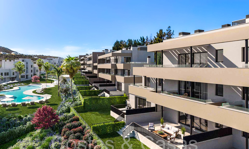 Nieuwbouwappartementen met avant-gardist ontwerp te koop, frontlijn golf in Casares, Costa del Sol 65363