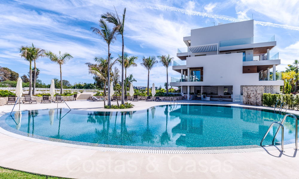 Ultra luxueus penthouse met eigen zwembad te koop in het centrum van Marbella’s Golden Mile 66175