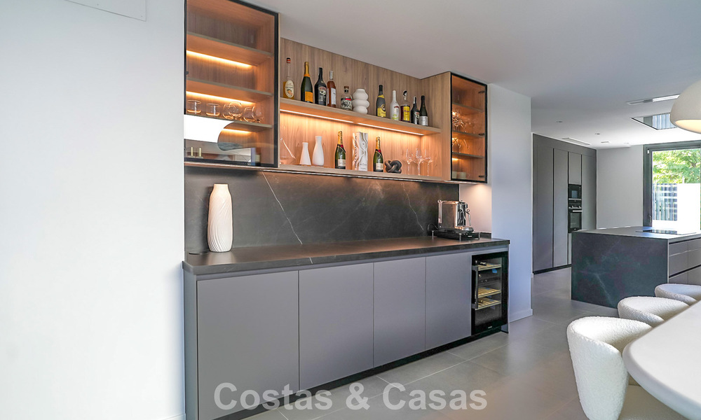 Instapklare, moderne luxevilla te koop grenzend aan de golfbaan op de New Golden Mile, Marbella - Estepona 66399
