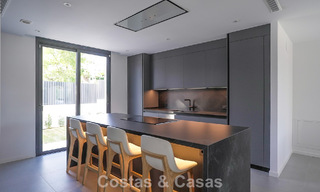 Instapklare, moderne luxevilla te koop grenzend aan de golfbaan op de New Golden Mile, Marbella - Estepona 66421 