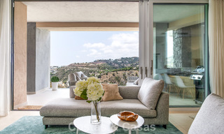 Instapklaar, luxe appartement te koop in een prestigieus golfresort in de heuvels van Marbella - Benahavis 66485 
