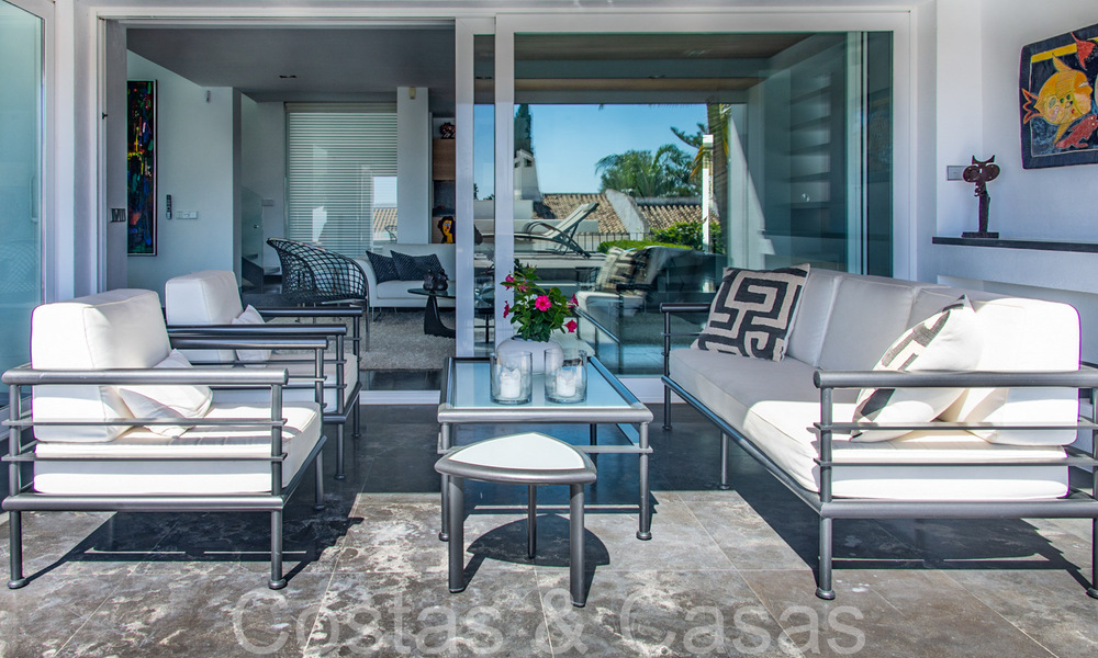 Tijdloze Andalusische luxevilla te koop in een afgesloten wijk bij Aloha Golf in Nueva Andalucia, Marbella 66550