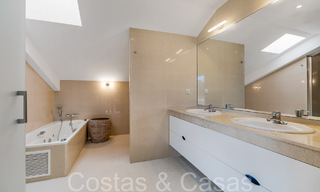 Prachtig dubbel penthouse met zeezicht te koop in een 5-sterren complex in Nueva Andalucia, Marbella 66666 