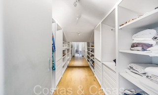 Prachtig dubbel penthouse met zeezicht te koop in een 5-sterren complex in Nueva Andalucia, Marbella 66669 