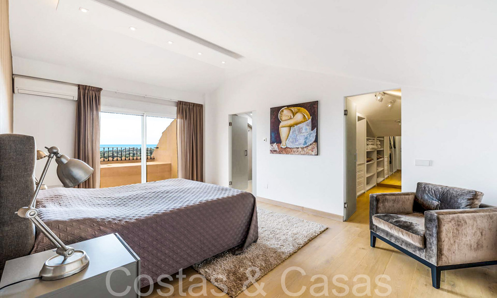 Prachtig dubbel penthouse met zeezicht te koop in een 5-sterren complex in Nueva Andalucia, Marbella 66690