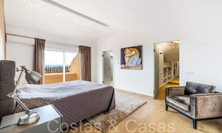 Prachtig dubbel penthouse met zeezicht te koop in een 5-sterren complex in Nueva Andalucia, Marbella 66690 