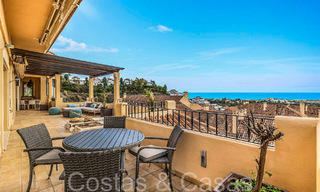 Prachtig dubbel penthouse met zeezicht te koop in een 5-sterren complex in Nueva Andalucia, Marbella 66695 