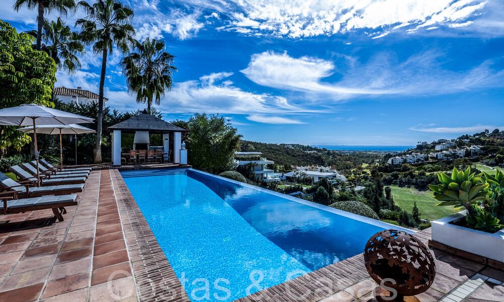 Mediterrane luxevilla te koop met golf- en zeezicht in een gated urbanisatie in La Quinta, Marbella - Benahavis 66698