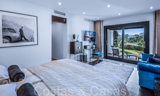 Mediterrane luxevilla te koop met golf- en zeezicht in een gated urbanisatie in La Quinta, Marbella - Benahavis 66721 