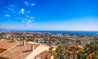 Instapklaar, luxe penthouse met panoramische zichten op golf, zee en bergen te koop in Benahavis - Marbella 66939 