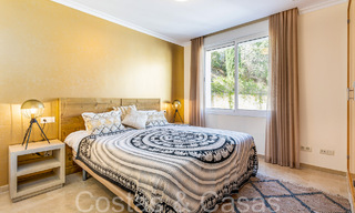 Modern duplex penthouse in Andalusische stijl omgeven door natuur in de heuvels van Marbella 66972 