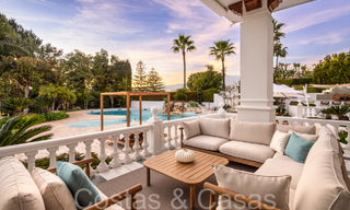 Paleiselijke villa met Moors-Andalusische bouwstijl te koop, omringd door golfbanen in Nueva Andalucia’s golfvallei, Marbella 67084 