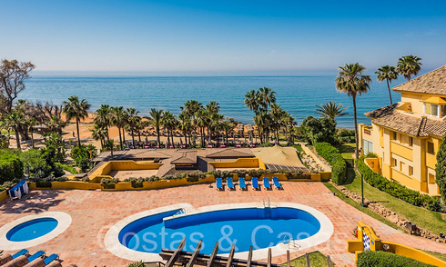 Elegant gerenoveerd luxe penthouse te koop aan zee met oogverblindend zeezicht ten oosten van Marbella centrum 67120