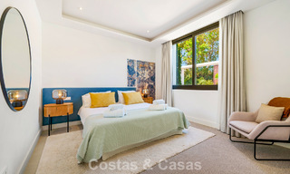 Modernistische luxevilla te koop in een exclusieve, afgeschermde woonwijk op de Golden Mile van Marbella 787624 