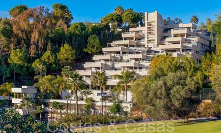 Luxueus appartement te koop met onbelemmerd, panoramisch zeezicht in Nueva Andalucia, Marbella 68086