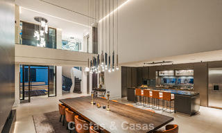 Ruime, modernistische luxevilla te koop met uitzicht op de golfbaan in Benahavis - Marbella 792531 