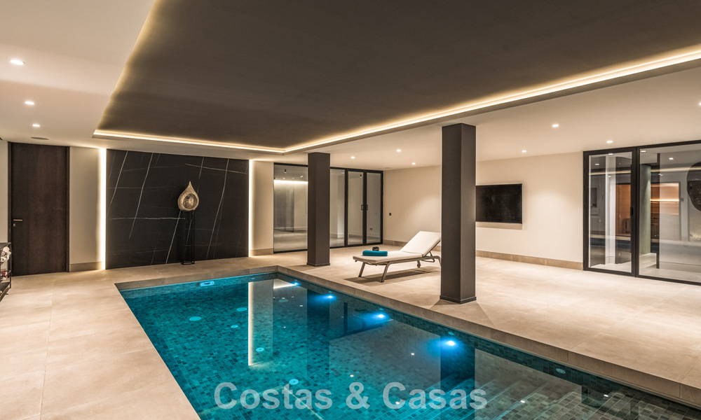 Ruime, modernistische luxevilla te koop met uitzicht op de golfbaan in Benahavis - Marbella 792537