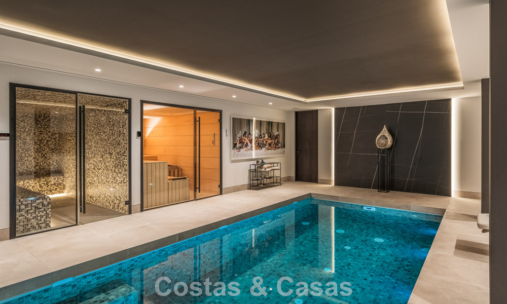 Ruime, modernistische luxevilla te koop met uitzicht op de golfbaan in Benahavis - Marbella 792539