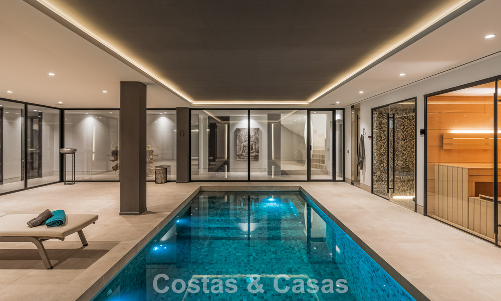 Ruime, modernistische luxevilla te koop met uitzicht op de golfbaan in Benahavis - Marbella 792541