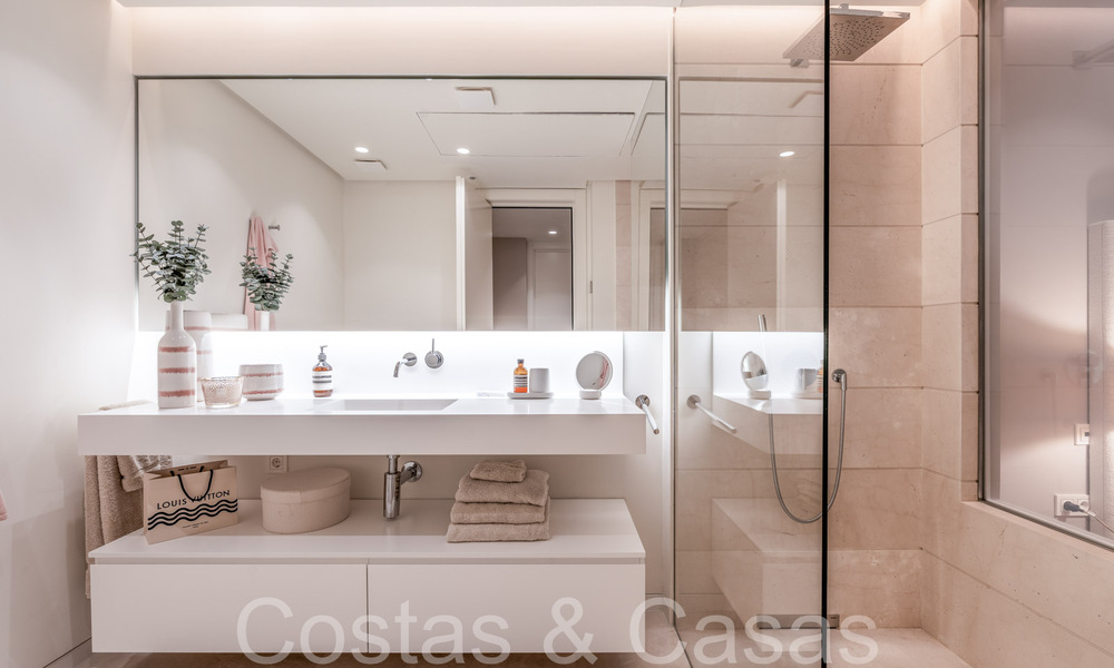 Instapklaar! Eigentijds tuinappartement met prachtig zeezicht te koop, op korte rijafstand van Marbella centrum 68666