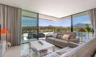 Instapklaar, modern, design appartement te koop nabij de golfbaan in de gouden driehoek van Marbella - Benahavis - Estepona 68808 