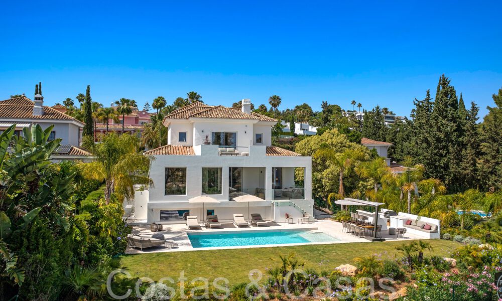Prachtige gerenoveerde villa in eigentijdse mediterrane stijl te koop, grenzend aan de golfbaan in Benahavis - Marbella 69119